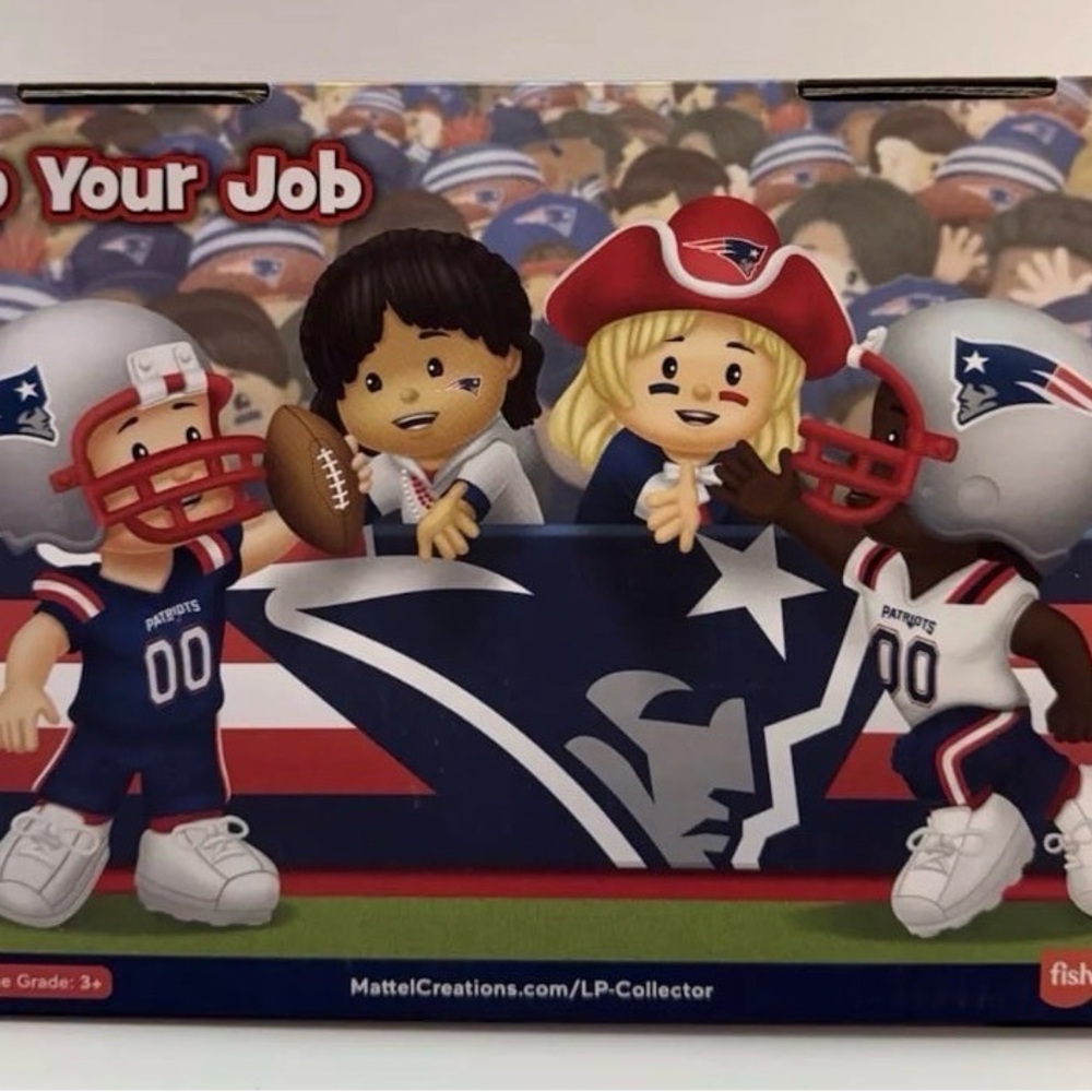 New England Patriots Figurine Set - Picture 2 of 2